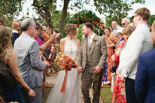 Luxury outdoor aisle design