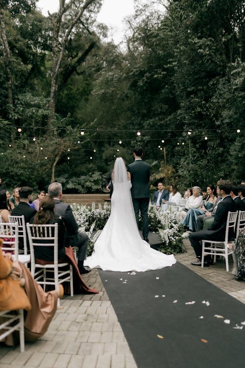 Editorial decor and floral styling